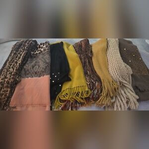 1 lot of beautiful shawls and scarves